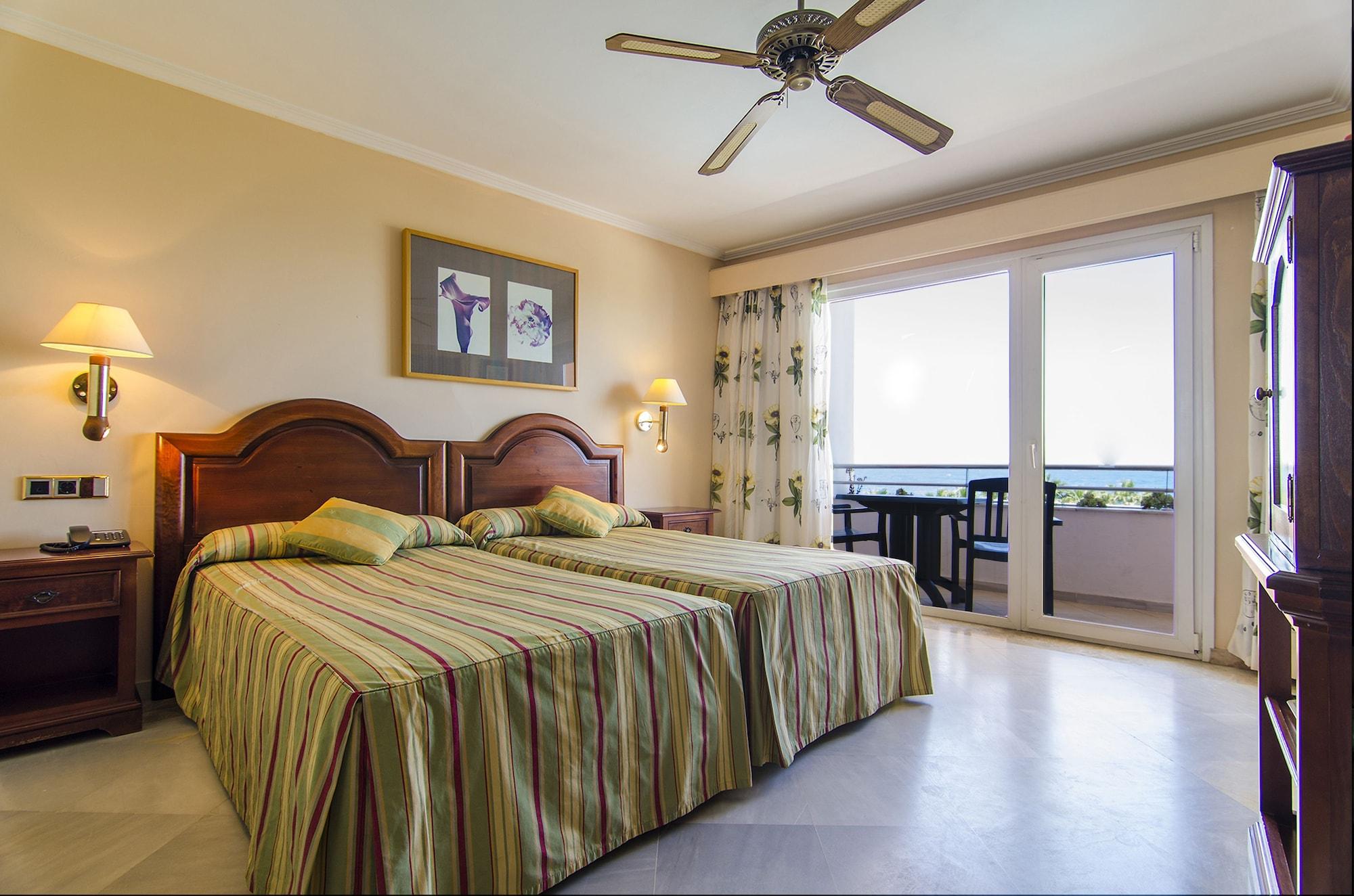 Marbella Playa Hotel ภายนอก รูปภาพ